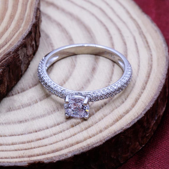 Bague tendance en argent sterling 925 avec zircone cubique