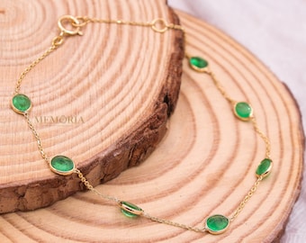 Green Emerald Oval Faceted Gemstone Bracelet, 18k Yellow Gold chain Bracelet, Oval Faceted Emerald Bracelet, Anniversary Gift