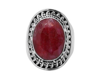 Ruby Oval Gemstone Ring : 925 Sterling Silver