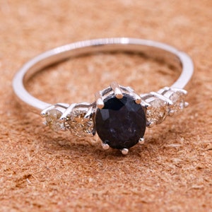 Anel de safira, anel de safira com diamante, anel de prata esterlina 925, anel oval com diamante facetado, anel de destaque, presente de aniversário