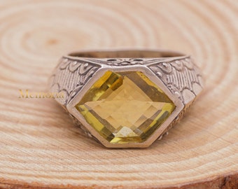 Anillo artesanal de cuarzo limón: plata de ley 925