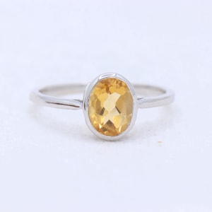 Natural Citrine Ring, Yellow Citrine Gemstone Ring, Dainty Citrine Ring, Minimalist Citrine Ring, 925 Sterling Silver Ring, Birthday Gift