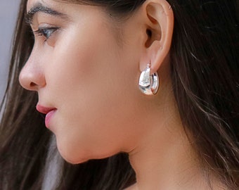 Chunky Silver Huggie Mini Hoop Earrings 925 Sterling Silver 6mm Thick 14mm Hoops Minimalist Boho Hoops Highly Polished Simple Elegant Etsy