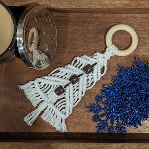 Macrame Christmas Tree Wall Hanging