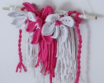 Leilani Macrame Floral Wall Hanging