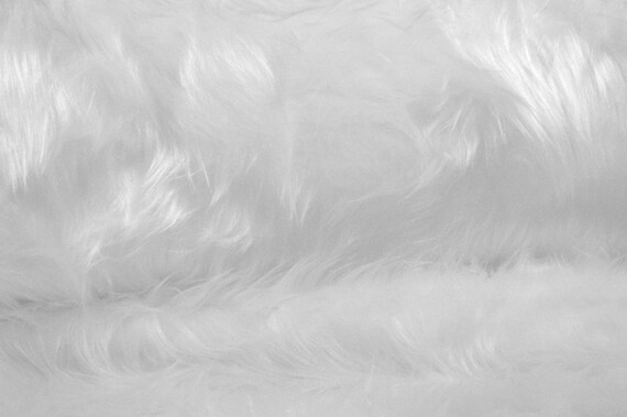 Soft Synthetic Faux Fur Fabric x 59/"//150cm Width Choice of Colour