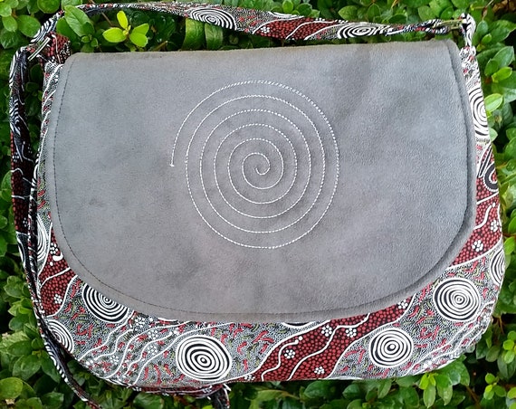 Aussie Shoulder Bag - Cross Body Bag -- Australian Design Fabric - Gift for Her - Ladies Gift - Fabric Bag