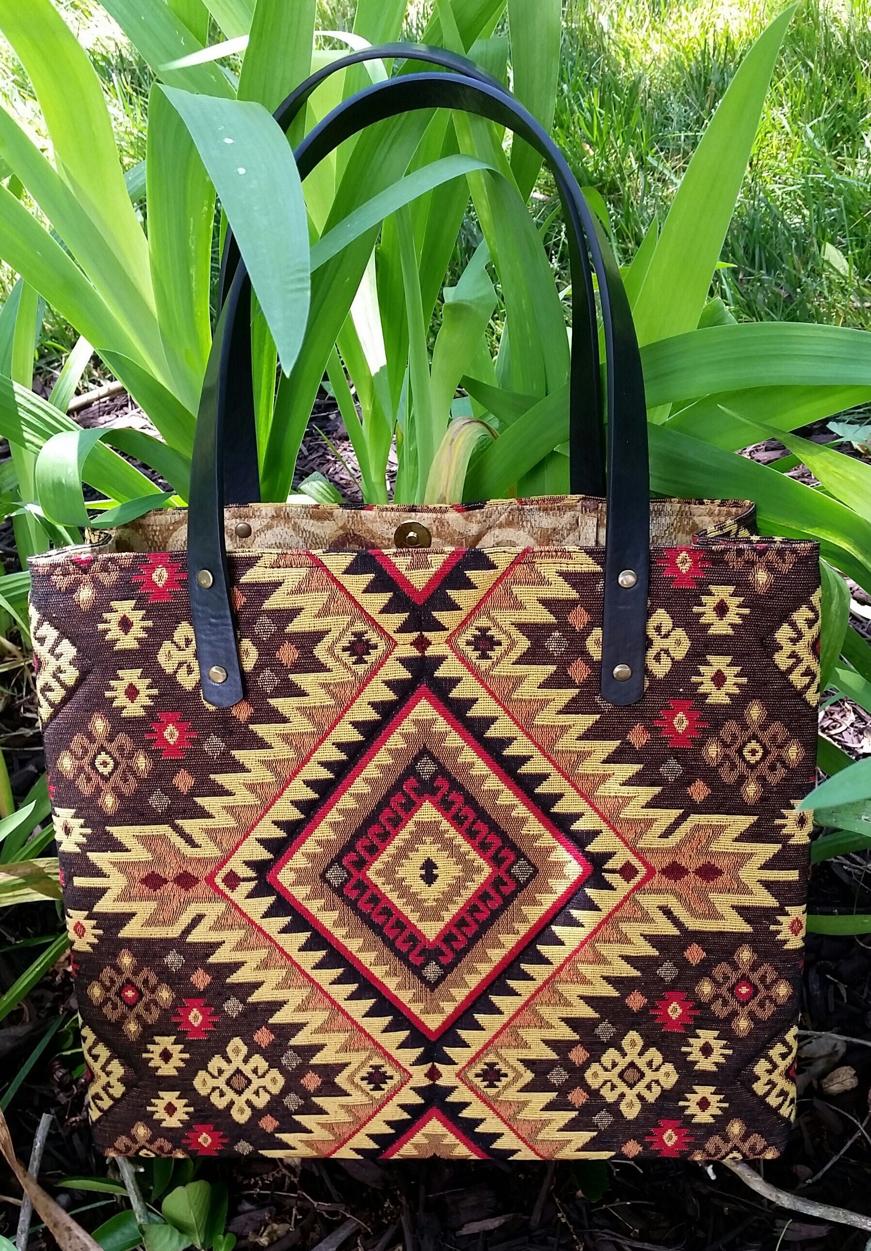 Vintage Turkish Kilim and Leather Purse | Shop THRILLING