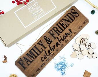 Family Birthday Board: Wooden Wall Calendar with 48 Tags