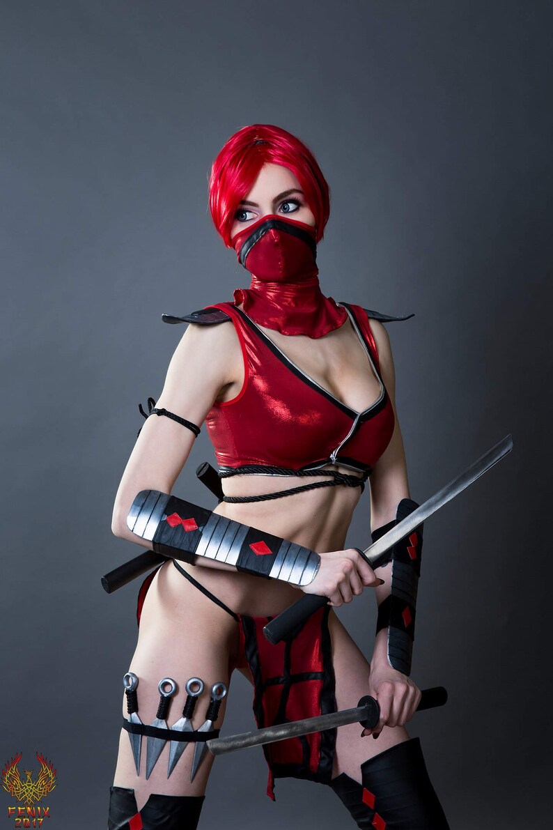 Skarlet Mortal Kombat 9. Cosplay costume. image 1.
