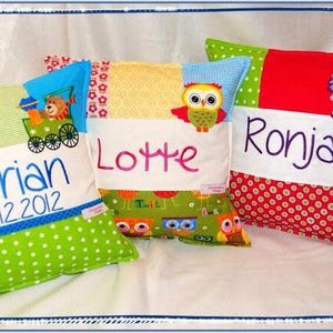 Namenskissen 35x35 cm Kissenhülle + Kisseninlett Schmusekissen Geburtskissen Lieblingskissen Sofakissen - Kuschelkissen bestickt