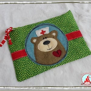 Kleine Pflastertasche Bär Unikat Mini Kulturtasche Kindertasche Reiseapotheke Mini Kulturtasche Erste-Hilfe-Täschchen