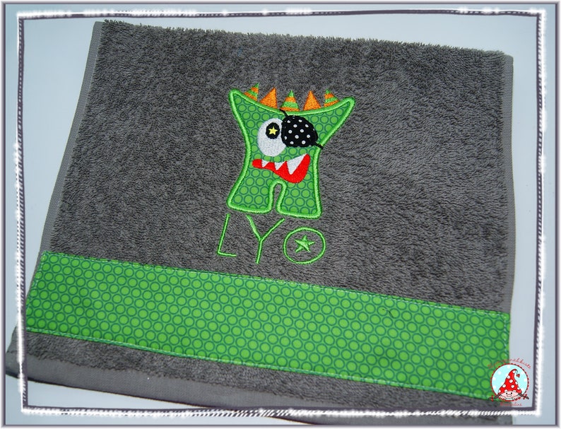 Guest towel with name & motif Borte guest towel embroidered terry towel image 1