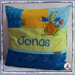 Kuschelkissen mit Namen & Motiv + Innenkissen 40x40  Patch Kissen Sofakissen Namenskissen Geburtskissen Lieblingskissen