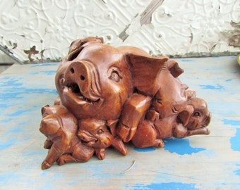 pig and piglets wood carving