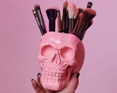 Skull Makeup Brush Holder Skull Planter Makeup Assessories Human Skull Zero Waste Makeup Painted Skull Organizer Gold Skull Organic Makeup