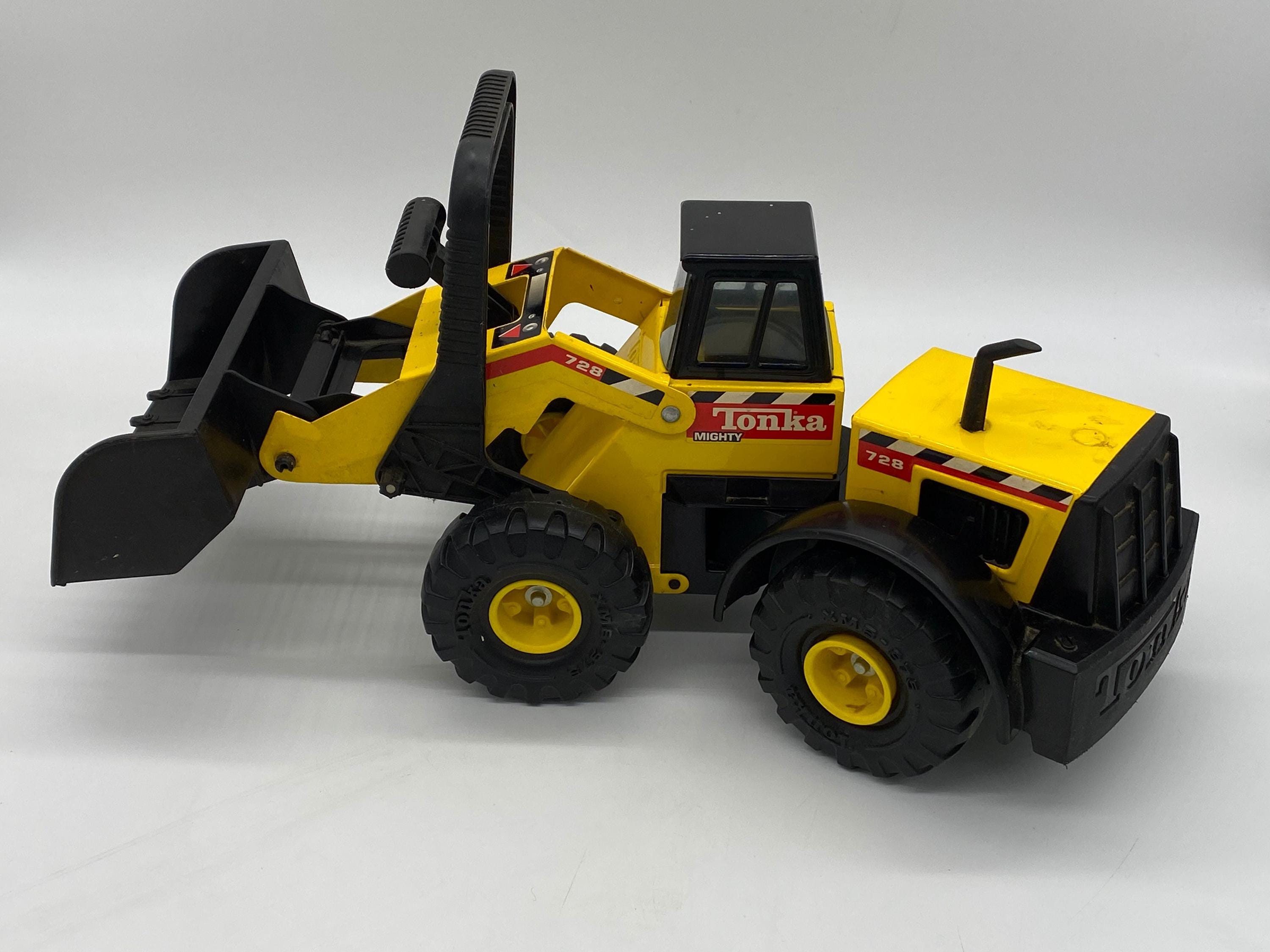 Tonka Classic Mighty 1999 Front Loader 728 22” Metal & Plastic VINTAGE