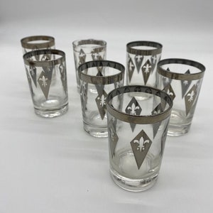 Vintage zilver versierde longdrinkglazen met Fleur de Lis in langwerpige diamant