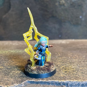 Hand Painted Female Gnome Druid Wizkids Miniatures Table Ready DnD Minis Pathfinder RPG Character TTRPG Role Play Dungeons and Dragons