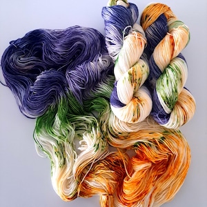 Dew & Dandelions,  Sock yarn, hand dyed sock yarn, merino yarn, superwash sock yarn, speckle sock yarn,  wool nylon sock yarn, fingering yar