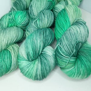Ivy , Hand dyed yarn, Sock yarn hand dyed, Hand dyed sock yarn, Sock yarns, Sock yarn, Yarn, wool yarn, wool sock yarn, indie yarn