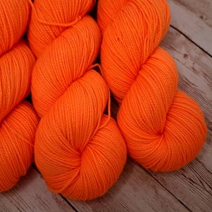Wabbit Season,  Sock yarn, hand dyed sock yarn, merino yarn, superwash sock yarn, speckle sock yarn,  wool nylon sock yarn, fingering yarn