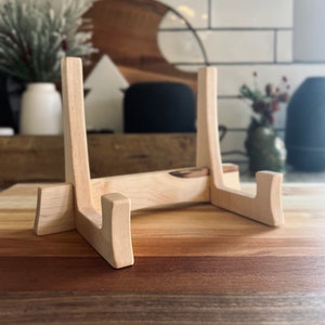 Cutting Board Stand | Cutting Board Holder | Display Stand | Cook Book Stand | Collapsable Stand | Walnut | Maple | Drying Rack