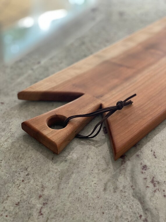 16+ Unique Wood Cutting Boards