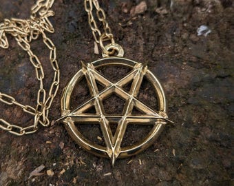 Inverted pentagram gold necklace , golden black metal jewelry , left hand path satanic gift ritual pentacle pendant, devil sigil symbol art
