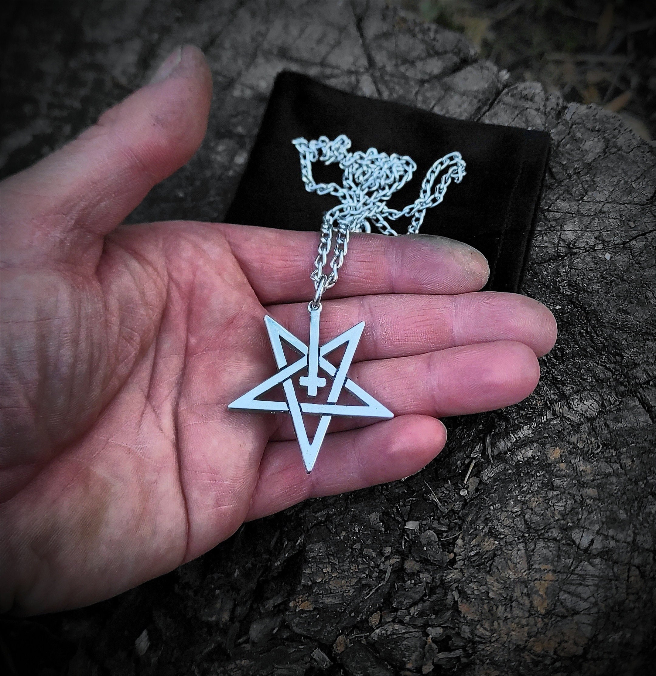 【BLACKPURPLE】23FW★ midnight symbol necklace 7624-DR-NK – Cool Jewels
