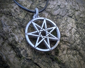 heptagram necklace seven pointed star , sacred pagan witchcraft symbol , modern gothic witch septegram pendant , magic elven wizard artefact