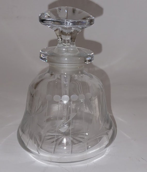 Vintage Pairpoint ? Intaglio Etched Glass Perfume… - image 1