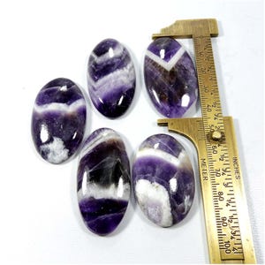 Cabochon en agate dentelle améthyste. Agate dentelle améthyste. Pierre naturelle d'améthyste violette. Vente en gros, lot de 5 pièces, 353 cts, améthyste en vrac. Ko-10494