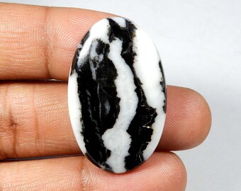 Natural Buffalo Turquoise Cabochon. Black White Buffalo Turquoise. Buffalo Turquoise Gemstone. Oval Shape Buffalo Turquoise. 41 Cts KB-10479