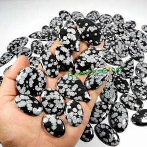 Wit zwarte sneeuwvlok groothandel. TOPTRENDY! Cabochon van sneeuwvlokobsidiaan. 500 kt 16 st. Natuurlijke sneeuwvlokobsidiaan edelsteen.