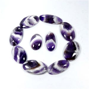 Paarse amethist kantagaat. Amethist cabochon. Natuurlijke amethist edelsteen. Groothandelkavel van 10 stuks 370 ct. Amethist los voor sieraden. KB-10495