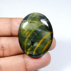 Fantastico! Occhio di tigre blu naturale. Pietra preziosa di occhio di tigre blu. Cabochon di occhio di tigre blu giallo. Occhio di tigre ovale per gioielli. 75 carati. KB-9001