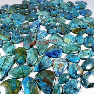 Shattuckietcabochon. Prima cijfer! Natuurlijke blauwe Shattuckiet. Groene Shattuckiet-edelsteen. 1 tot 126 stuks Groothandel partij Shattuckiet voor sieraden