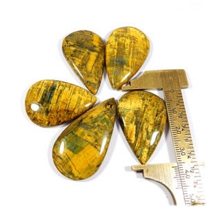 Cabochon Nellite. Nellite naturelle flashy. Pierre précieuse nellite. Nellite jaune. Lot de 5 nellites en forme de poire pour bijoux 204 carats KB-11146