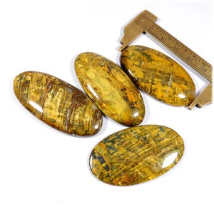 Pierre précieuse nellite. Nellite jaune. Nellite naturelle flashy. Cabochon Nellite. Vente en gros Lot de 4 pièces de nellite de forme ovale pour bijoux 329 carats KB-11151
