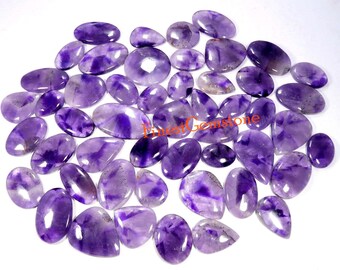 Cabochon violet améthyste. Améthyste de créateur vedette. Pierre naturelle d'améthyste. Lot de 12 améthyste en gros, mélange de 500 cts d'améthyste.