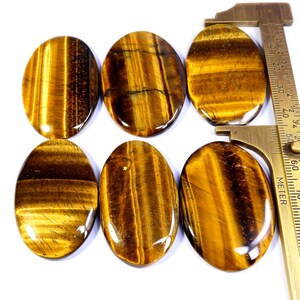 Tijgeroog cabochon. Geel flitsend tijgeroog. Natuurlijke tijgeroog-edelsteen. Ovale tijgeroog groothandel veel voor sieraden. (6 stuks) 348 kts KB-10748