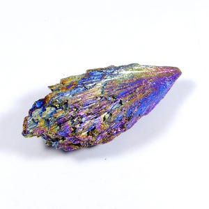 Belle ~ pierre précieuse Druzy en titane enduite d'arc-en-ciel. Cabochon Aura titane multicolore. Druzy fleur de titane. Cristal de titane. 66 Cts KB-11173