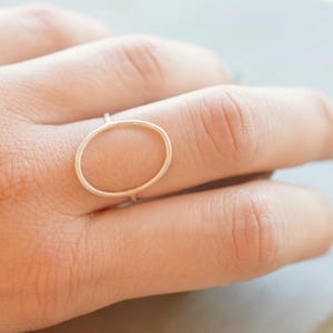 Anello ovale sterling, anello minimal, anello minimalista, anello in argento sterling