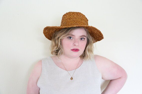Vintage Brown Straw Hat // Woven Round Straw Sun H