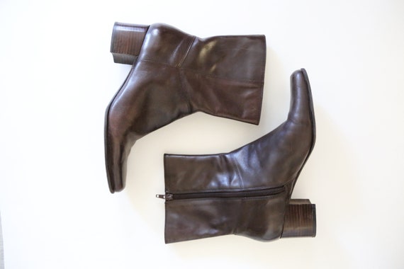 Vintage Brown Leather Ankle Boots // Square Toe Ch