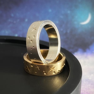 The night we married solid gold bespoke stars in the sky map wedding ring, unique custom band constellation personalised pattern map 5mm
