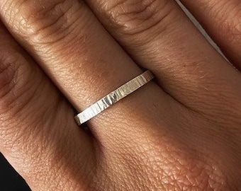 Solid white gold 18ct hammered delicate 2mm band ring, simple bark tree texture bespoke modern satin 18ct white gold stylish wedding ring