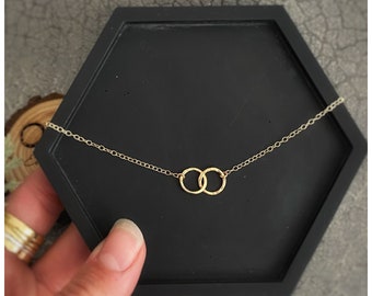 Solid gold interlocking circle necklace, a handmade hammered textured 9ct solid gold hoop, round modern gold chain necklace