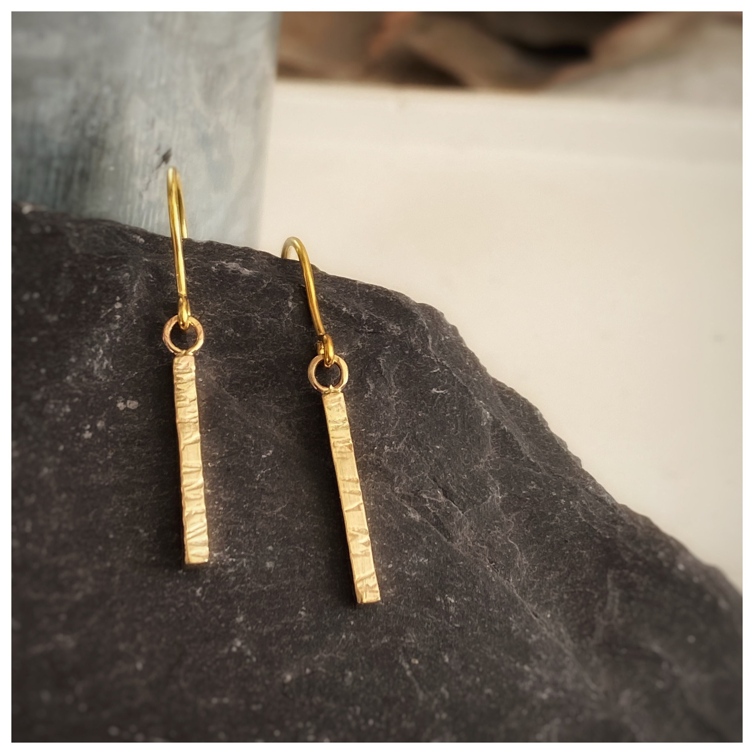 Zen Circle - Handcrafted Drop Hoop Earrings - Hammered Gold - dirtypretty  artwear